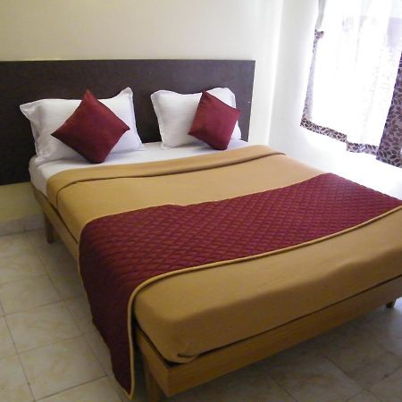 The White House Residency Hotel Chennai Exterior foto