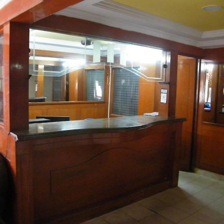The White House Residency Hotel Chennai Exterior foto